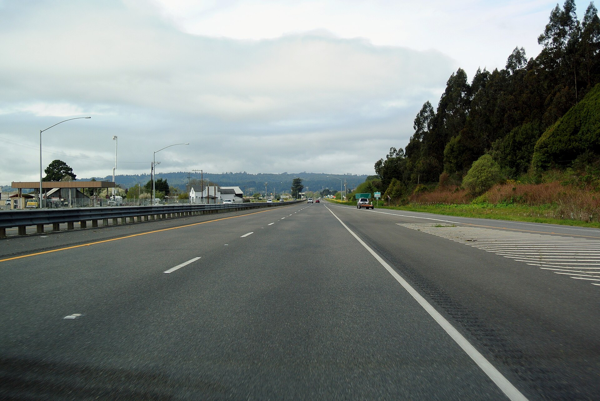 File:US 101 Alton.jpg