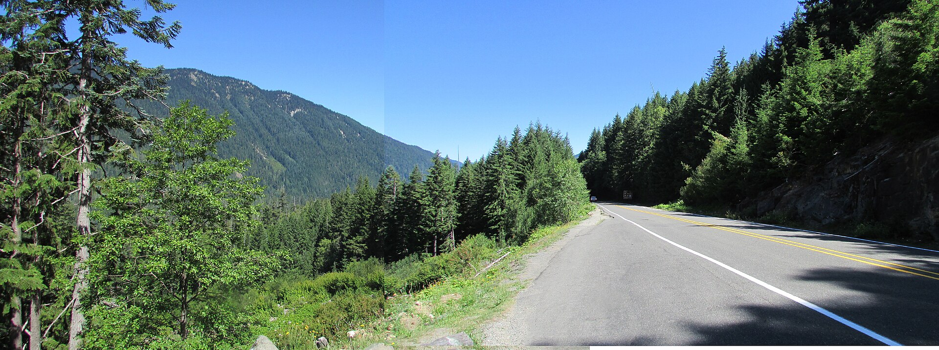 File:WA 410 N panorama 4333.jpg