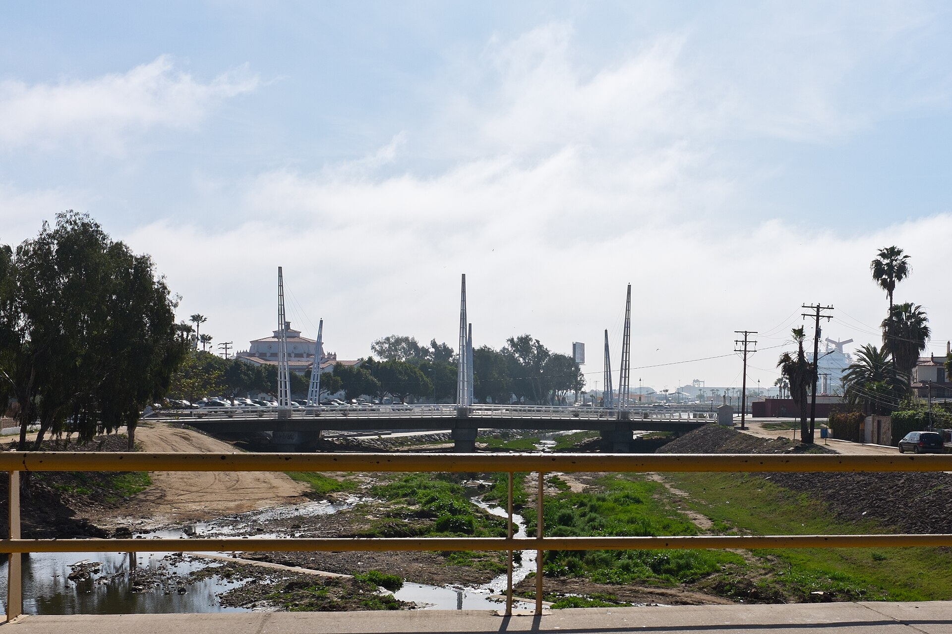 File:El Arroyo Ensenada BC México.jpg
