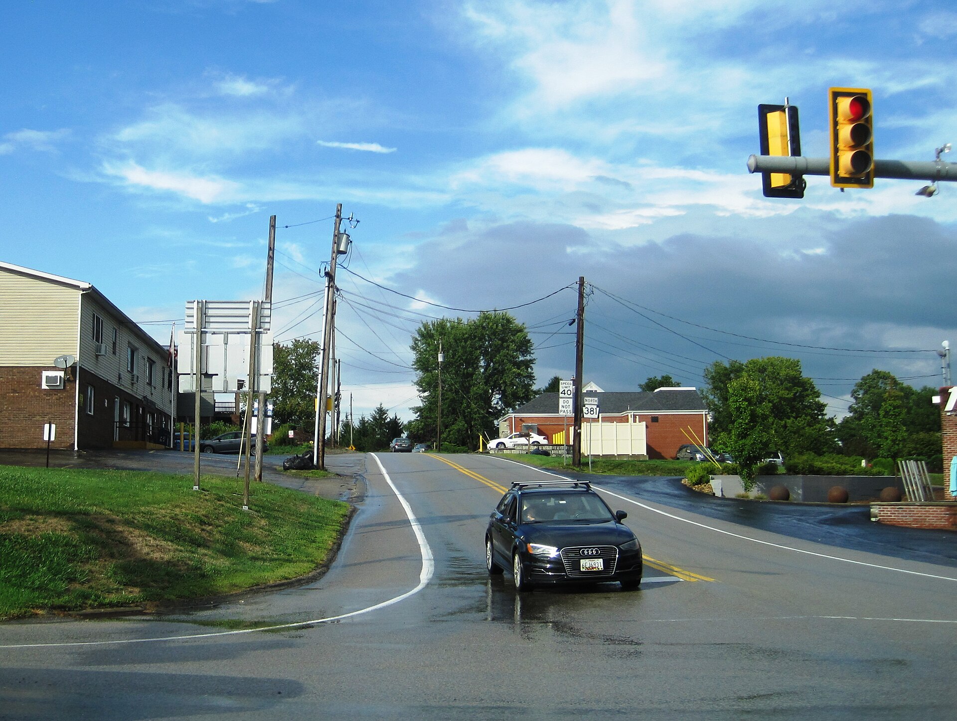 File:PA 381 nb at US 40, Aug. 2024.jpg