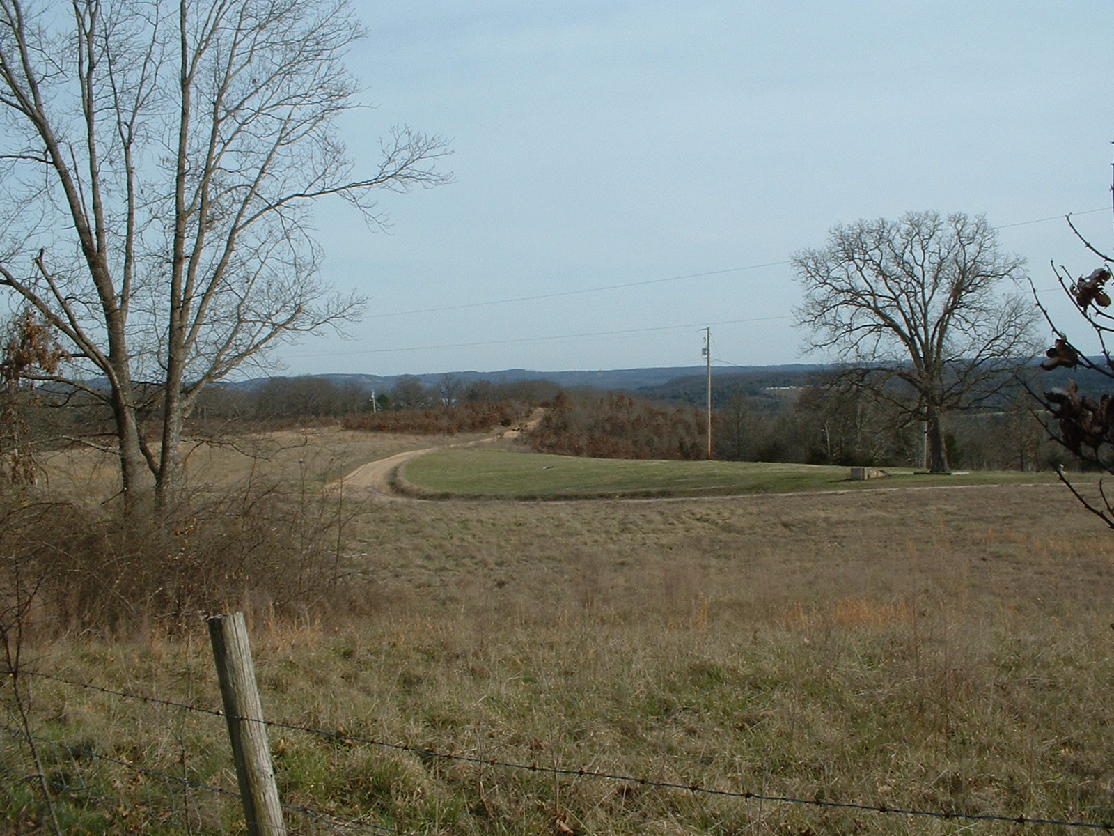 File:Old Pasture and Gravel Road in Peel - panoramio.jpg