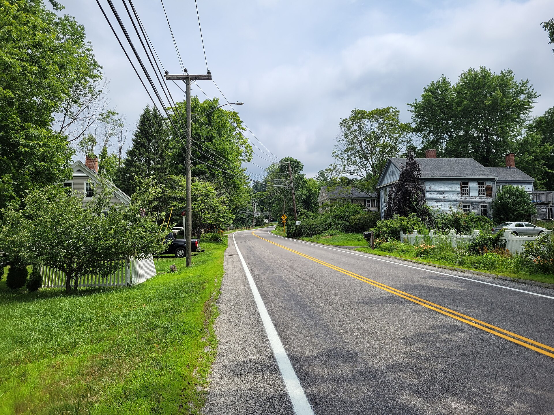 File:CT Route 171, Woodstock Valley CT.jpg