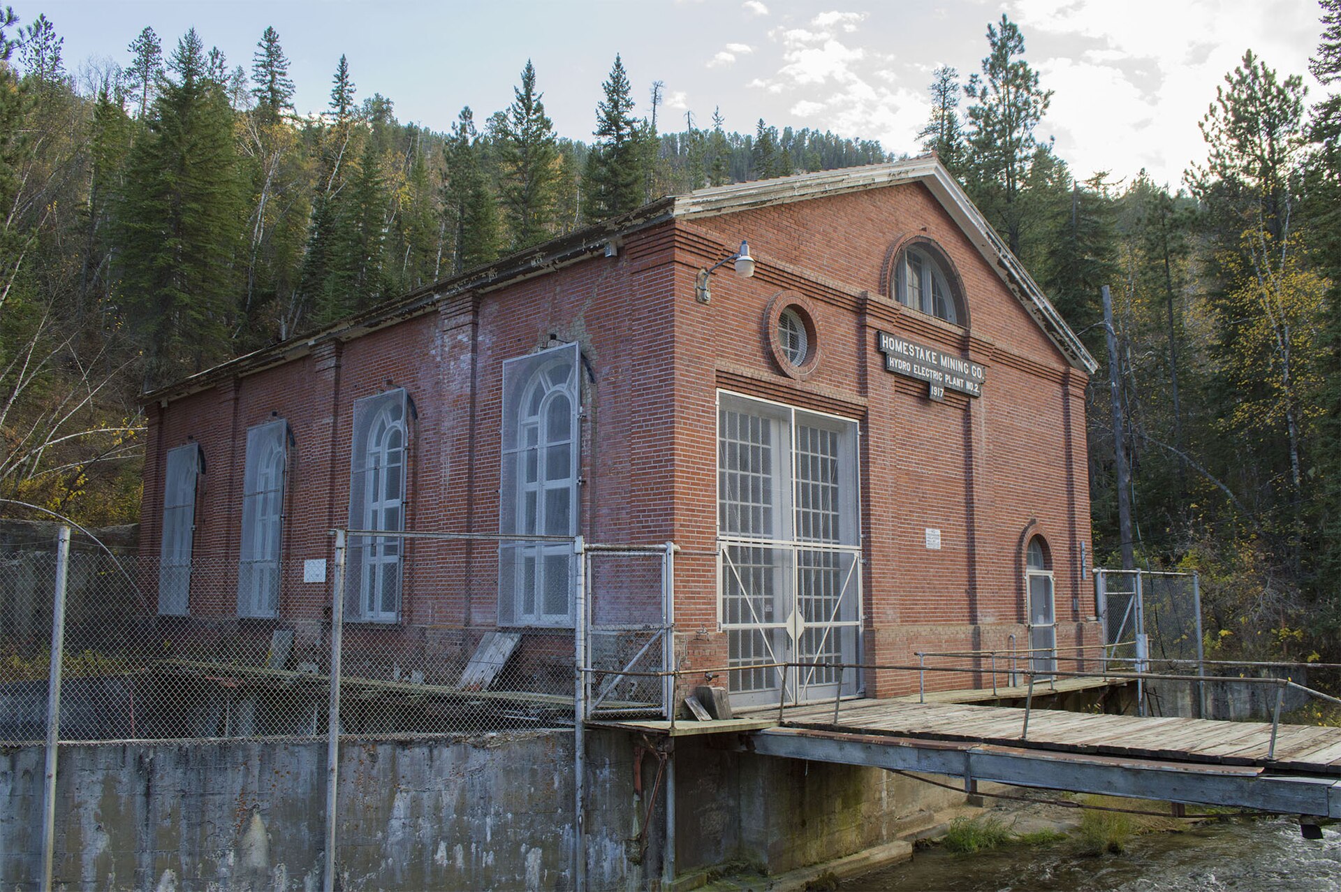 File:Homestake Mining Company Hydroelectric Plant No. 2.jpg