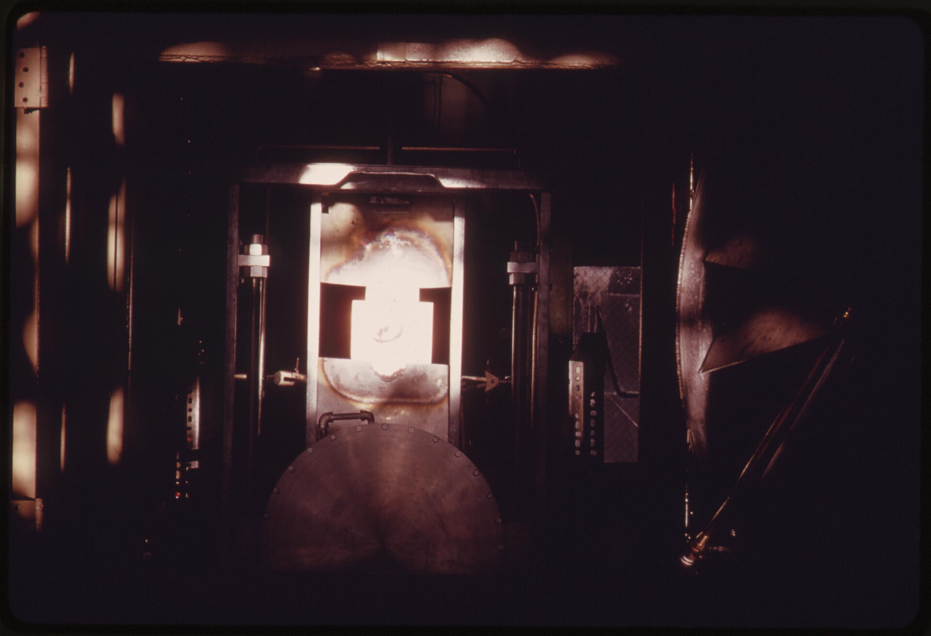 File:A view into the test cab during a test of the solar furnace operated for the U.S. Army at White Sands Missile Range Alamogordo, New Mexico..., 04-1974 (6919908132).jpg